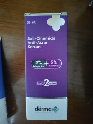 Sali-cinamide Anti-acne Serum 제품 사진