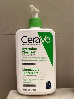 CeraVe Hydraterende Reinigingscrème 제품 사진